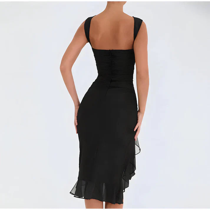 Fenna | Elegante bodycon jurk met ruches in de kleur Zwart voor dames in Party stijl ideaal voor de lente.