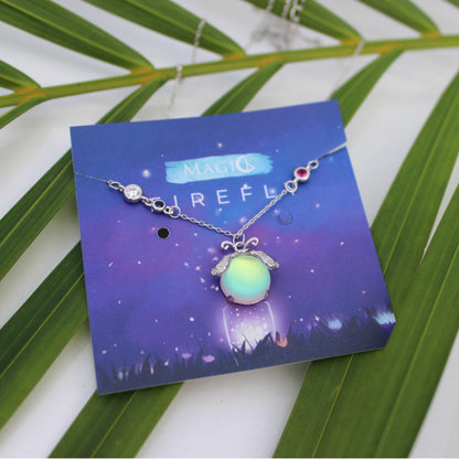 Gloeiende Maansteen Ketting met Vuurvlieg Motief Verzilverd Hanger