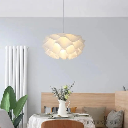 Sculpturale Bloemvormige LED Kroonluchter Met Zachte Lichtverdeling