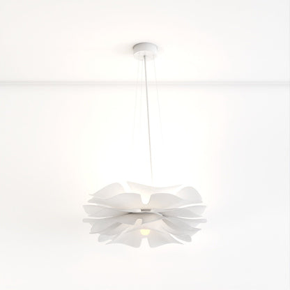 Sculpturale Bloemvormige LED Kroonluchter Met Zachte Lichtverdeling