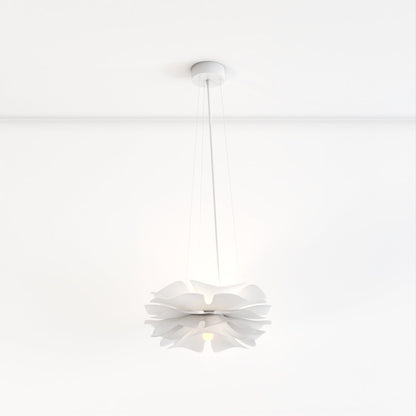 Sculpturale Bloemvormige LED Kroonluchter Met Zachte Lichtverdeling