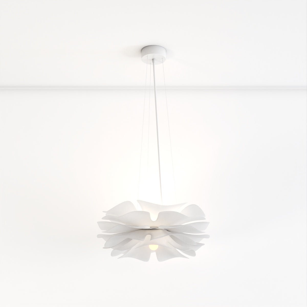 Sculpturale Bloemvormige LED Kroonluchter Met Zachte Lichtverdeling