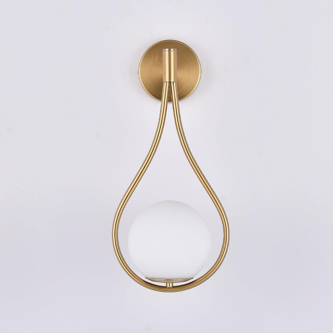 Moderne Scandinavische Wandlamp met Metalen Afwerking