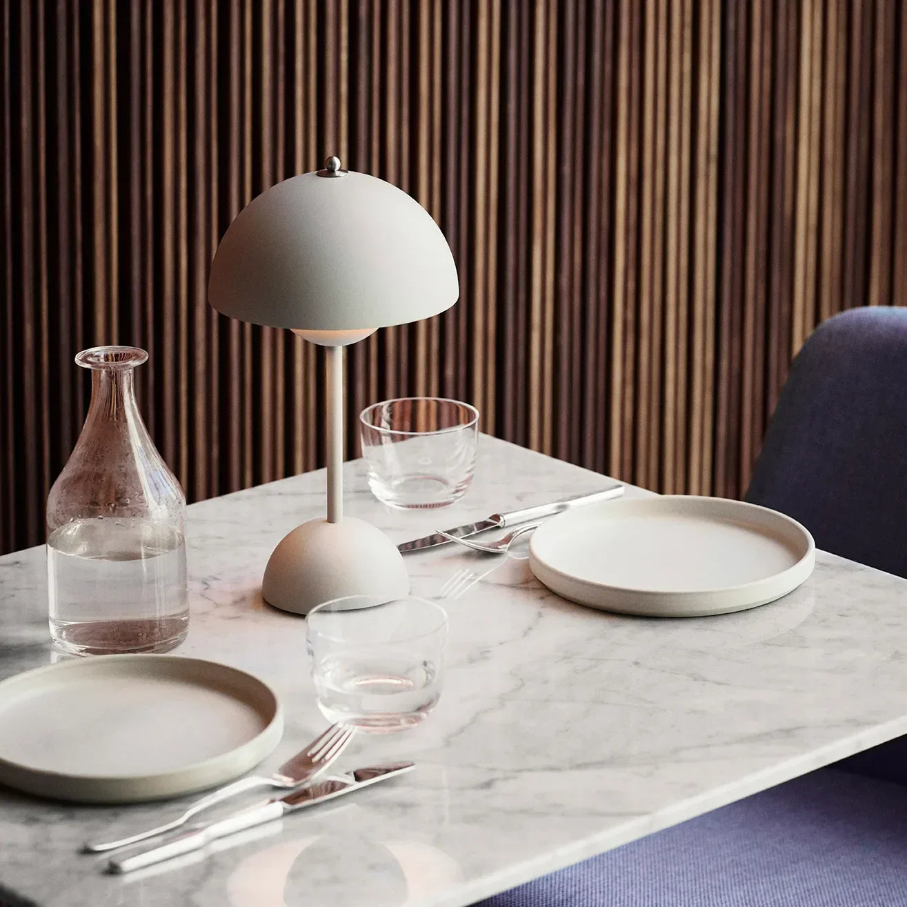 Designer Bloem Tafellamp Metaal met Dimfunctie Scandinavisch Stijl