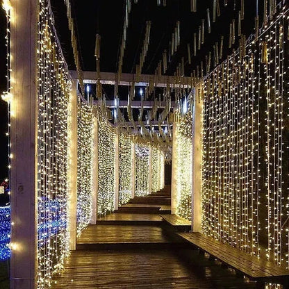 Zonne-energie Lichtgordijn voor Buiten 300 LED Warm Wit Waterbestendige Sfeerverlichting Tuin Terras