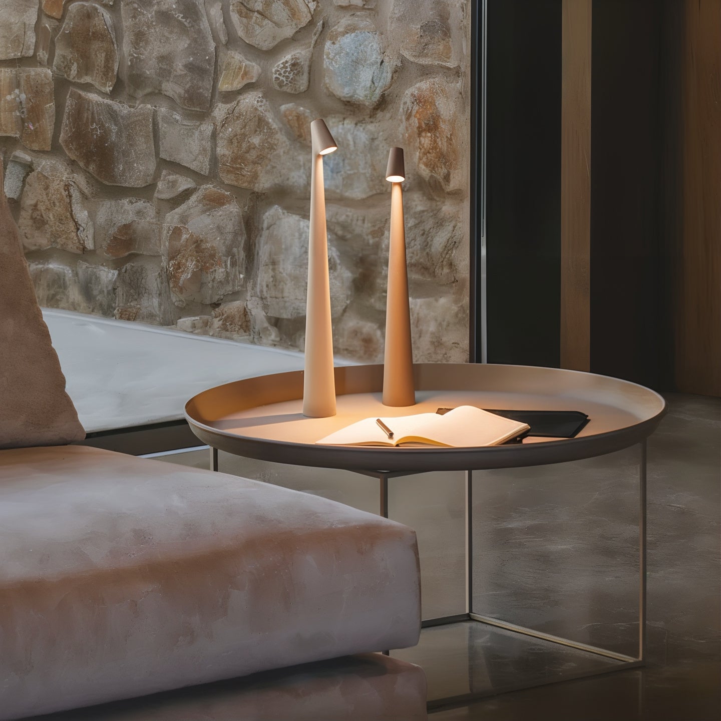 Oplaadbare Tafellamp met Dimbaar Warm Licht en Touch-bediening | Aluminium Designlamp voor Binnen en Buiten | 20 Uur Gebruiksduur