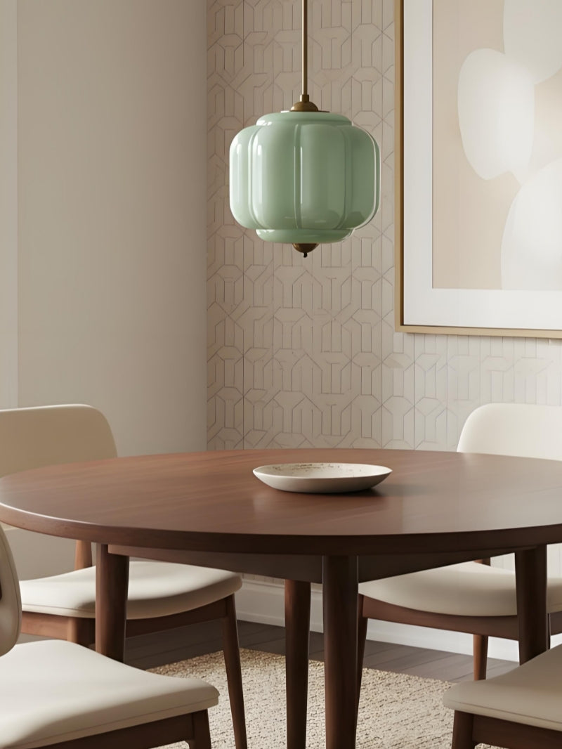 Vintage Kroonluchter met Crèmekleurige Glazen Kappen – Hanglamp in Retro-Stijl voor Eetkamer & Woonkamer