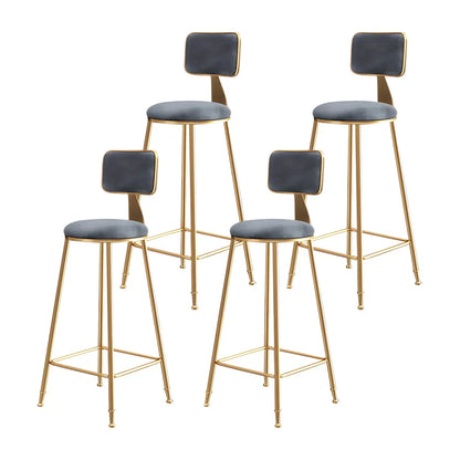 Luxe Velvet Barkruk met Rugleuning en Goudkleurig Metalen Onderstel – Moderne Glam Barstoel voor Keukeneiland en Thuisbar