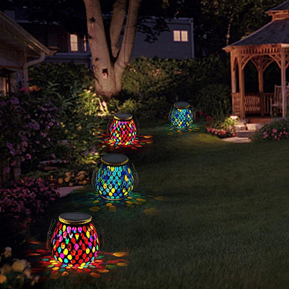 Solar Tuinlamp met Gekleurd Glas – Handgemaakte Lantaarn met Mozaïek Lichteffect voor Sfeervol Buitendecor
