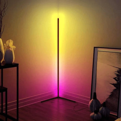 Moderne LED Vloerlamp met RGB Kleuren en Afstandsbediening voor Sfeervolle Verlichting