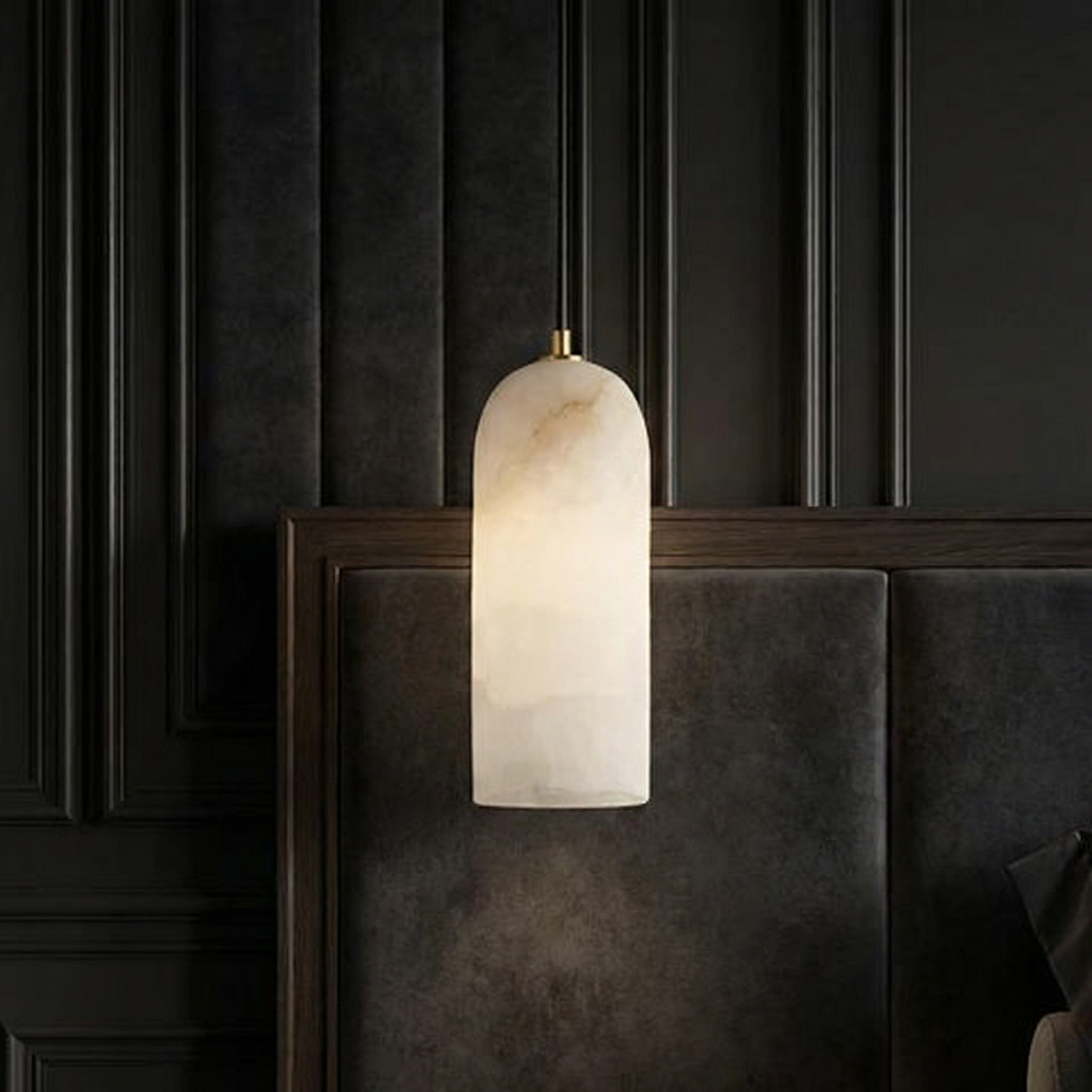 Marmeren Hanglamp met Koperen Afwerking – Moderne Scandinavische Verlichting