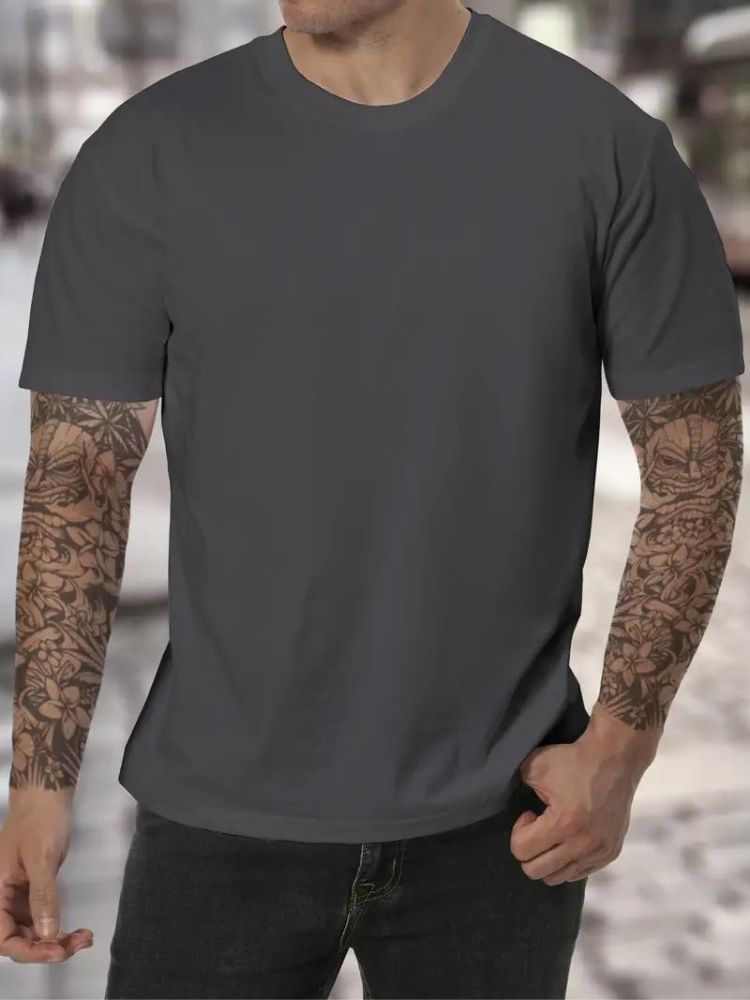 Hoge Hals T-Shirt in de kleur Wit voor heren in stijl ideaal voor de lente.