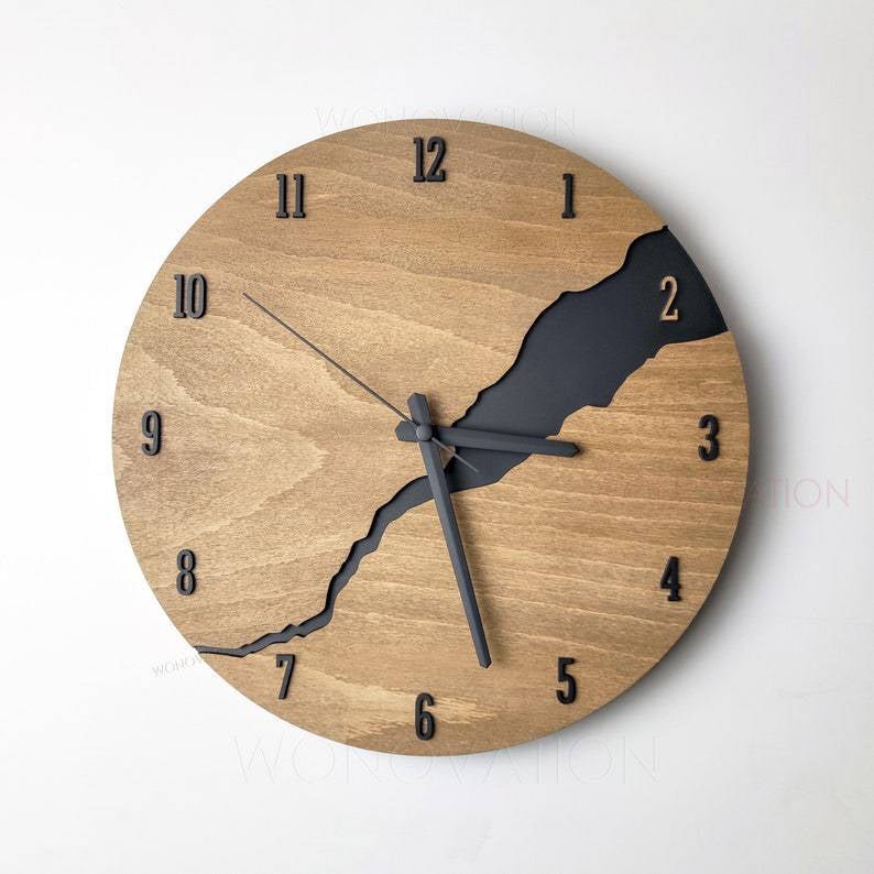 Houten Wandklok 30x30cm met Modern Minimalistisch Design