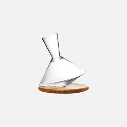 Roterende Wijnkaraf Van Glas Met Houten Voet Voor Beluchten Van Rode Wijn