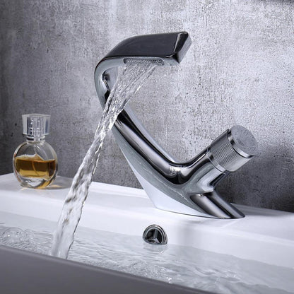 Wastafelkraan Met Waterval Uitloop En Éénhendel Design Voor Badkamer