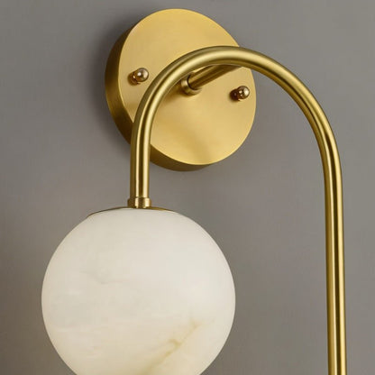 Alabaster Hanglamp Van Natuursteen Met Zachte Warme Gloed En Sculpturaal Design