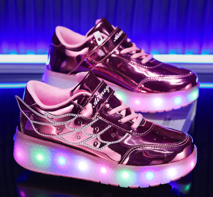 Rolschaats Sneakers USB Oplaadbaar Roze met Vleugels Kinderen Tieners Lichtgevende Skeelerschoenen LED Sneakers met Wielen voor Buiten