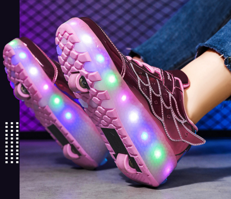 Rolschaats Sneakers USB Oplaadbaar Roze met Vleugels Kinderen Tieners Lichtgevende Skeelerschoenen LED Sneakers met Wielen voor Buiten