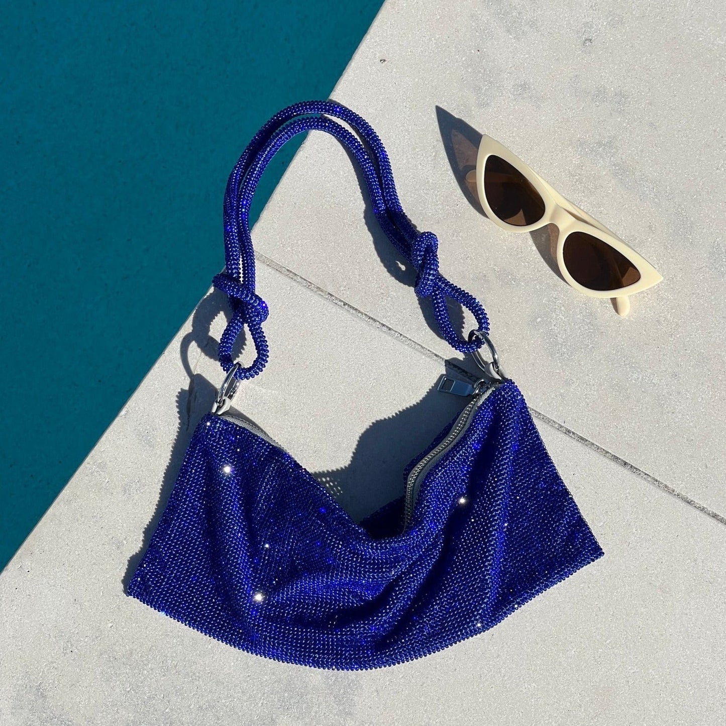 Luxe Schouder tas met Ketting Sluiting Glanzend Leer