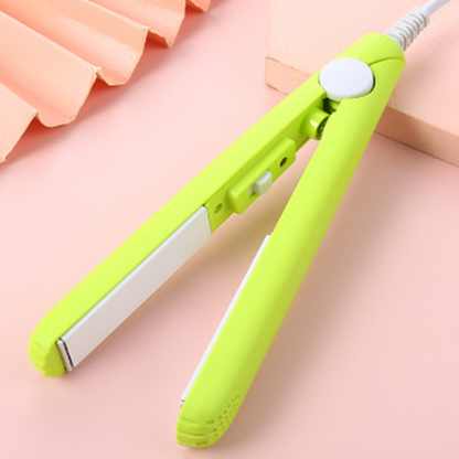 Compact Keramisch Haarstyler voor Krullen en Glad Haar met 3D-Platen Roze Paars Blauw Wit Groen Geel Snel Opwarmen 45 Seconden Instelbare Temperatuur Reisstyler