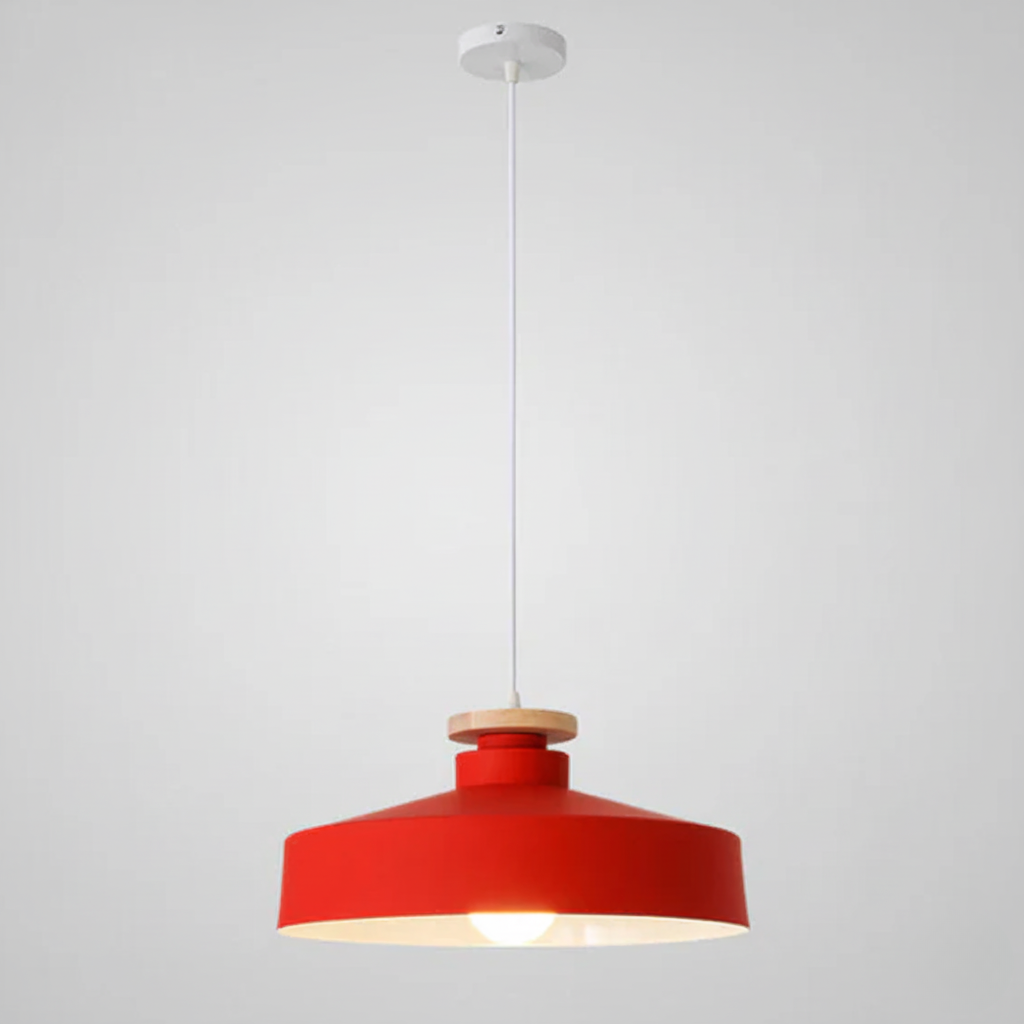 Hanglamp met Houten Kap en Aluminium Accent – Scandinavisch Design voor Eetkamer en Woonkamer