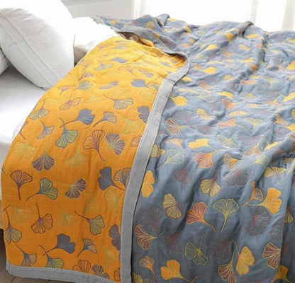 Ginkgo Bladeren Plaid – Omkeerbaar Gewatteerd Decoratiedeken met Botanisch Bladerprint in Geel en Blauw voor Bank, Bed of Picknick