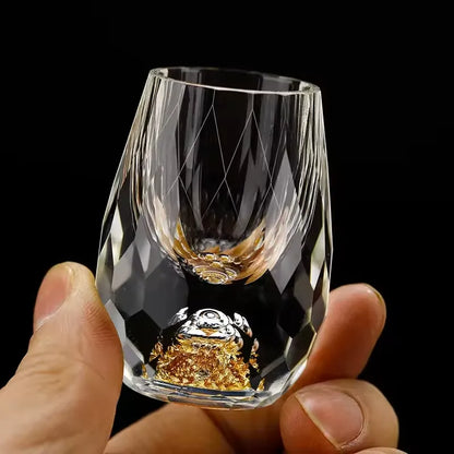Japans Shotglas met Goudfolie Dubbele Bodem 15ml Premium Kristalglas Sakebekertje Luxe Drankglas Wodka Likeur Thee Ceremonie Cadeau Gouden Accent Elegant Design