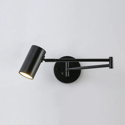 Verstelbare LED Wandlamp van Messing of Zwart Metaal met Draaibare Arm en Cilindrische Spot voor Slaapkamer en Badkamer