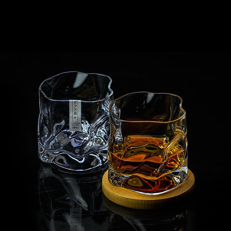 Gegolfd Whiskyglas 300ml Hittebestendig Glas Golvend Design Handgemaakt Drinkglas voor Whisky Cocktails Spiritualiën Japanse Stijl