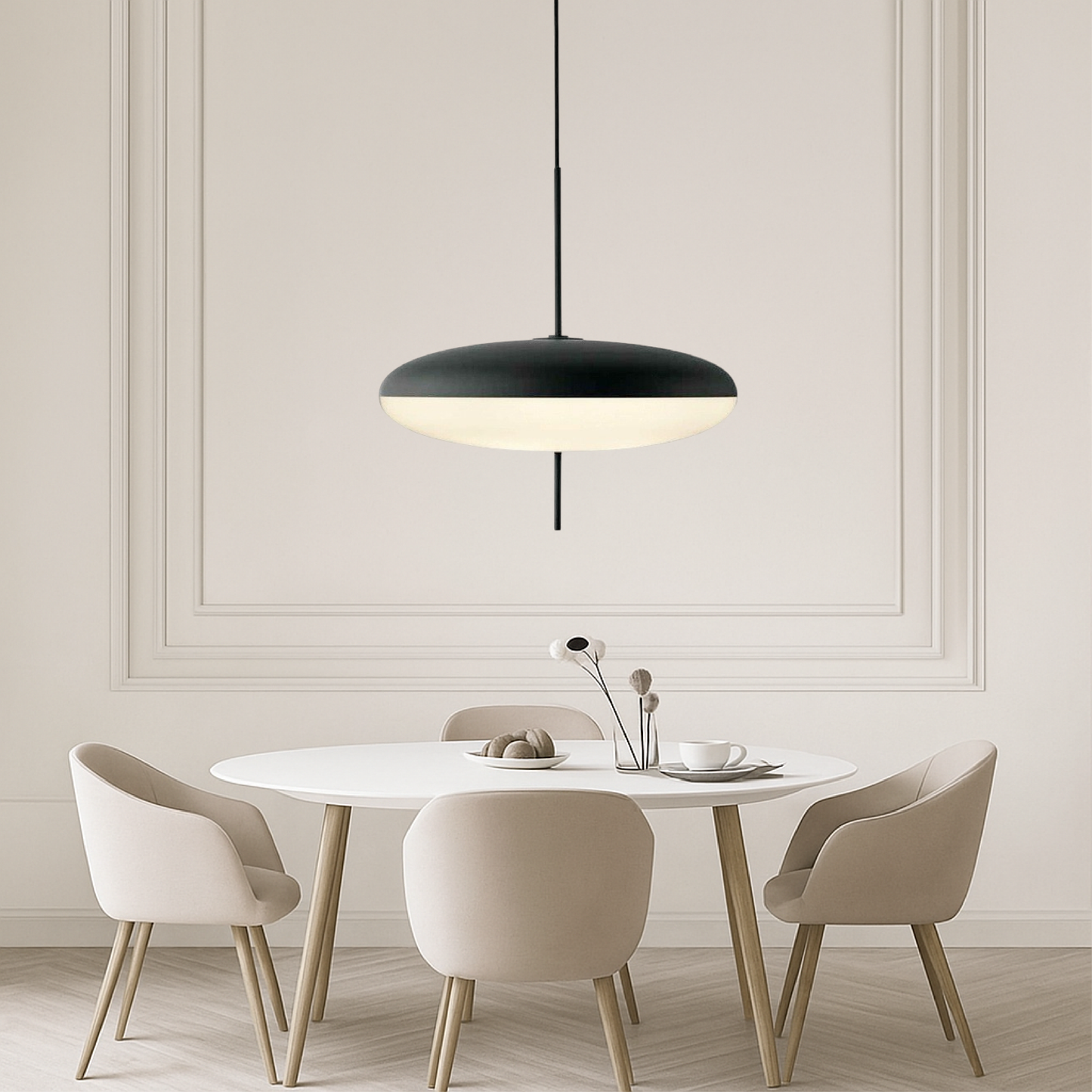 Deense Bauhaus hanglamp metaal acryl zwart eetkamer keuken 50cm minimalistische verlichting Scandinavisch design rond