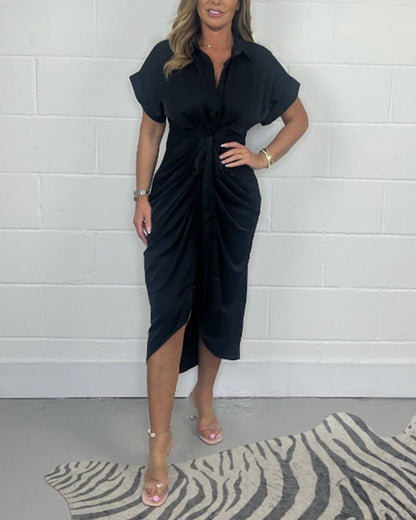 José | Elegante geplooide jurk met decolleté in de kleur Zwart voor dames in stijl ideaal voor de lente.