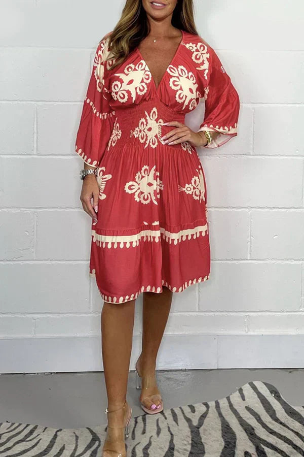 Vrouwelijke Jurk met V-hals en Prints