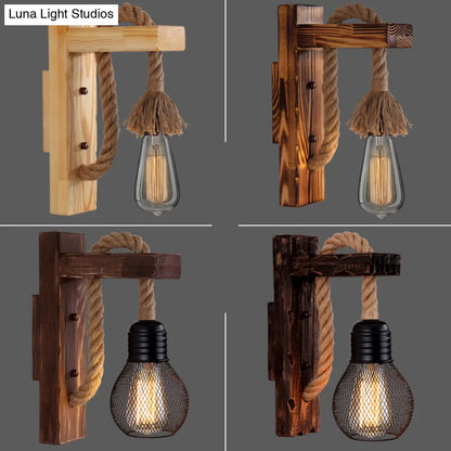 Houten Wandlamp met Touwarm en Glazen Lantaarn – Scandinavische Sfeer voor Slaapkamer en Hal