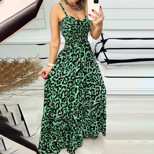 Lange jurk met luipaardprint in de kleur Luipaard Groen voor dames in stijl ideaal voor de lente.