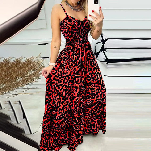 Lange jurk met luipaardprint in de kleur Luipaard Rood voor dames in stijl ideaal voor de lente.