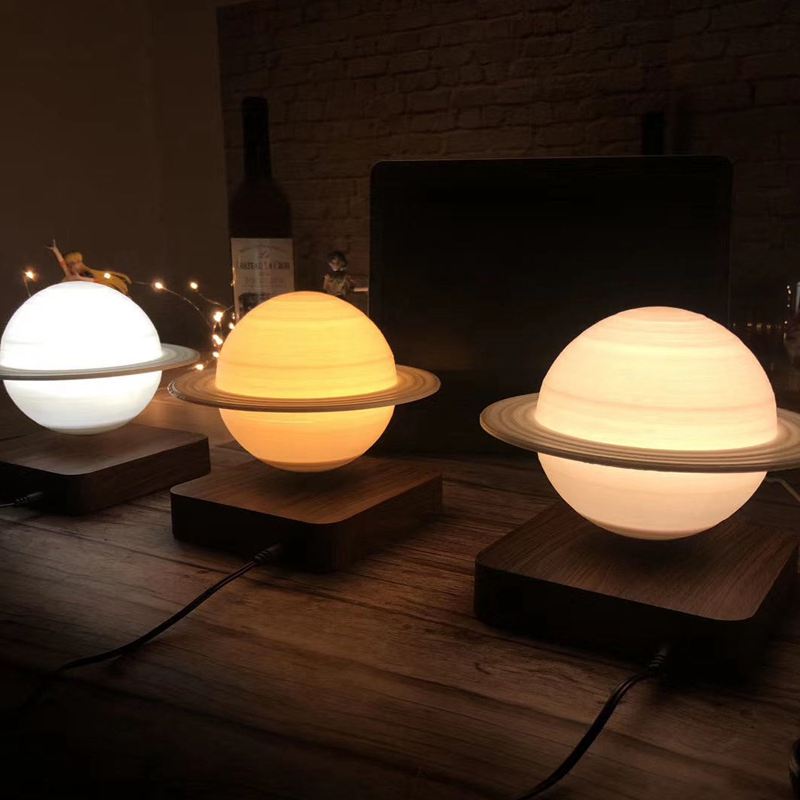 Zwevende Saturnus Lamp met Magnetische Basis en Verlichting 15cm voor Ruimtevaart Liefhebbers