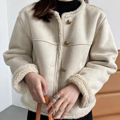 Lola | Luxe fleece jas in de kleur Wit voor dames in stijl ideaal voor de herfst.