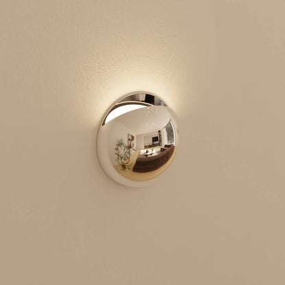 Moderne wandlamp met indirect licht en ip65 bescherming voor binnen en buiten