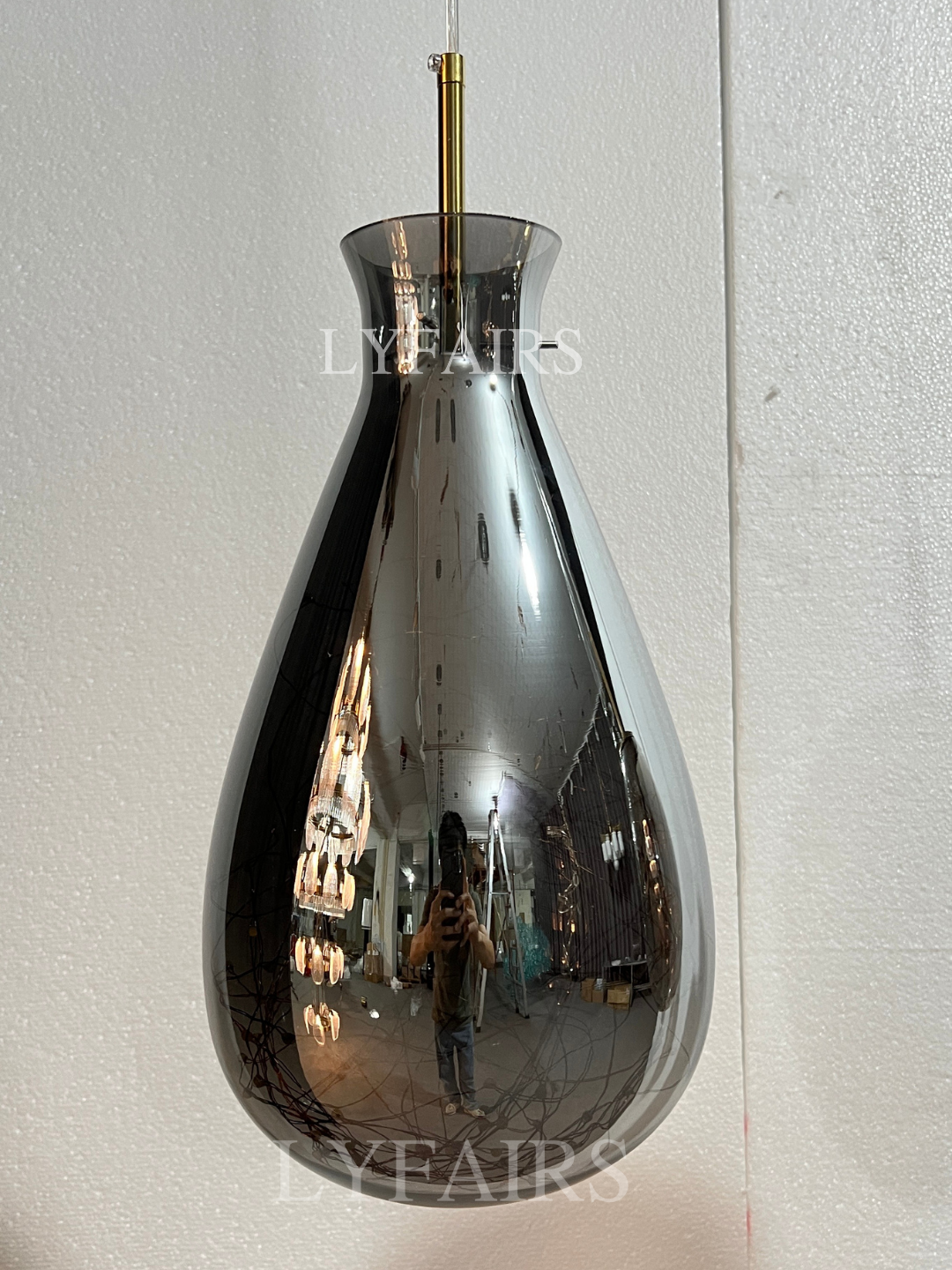Grijze glazen hanglamp met sterrenhemel-effect voor eetkamer, bar of keukeneiland