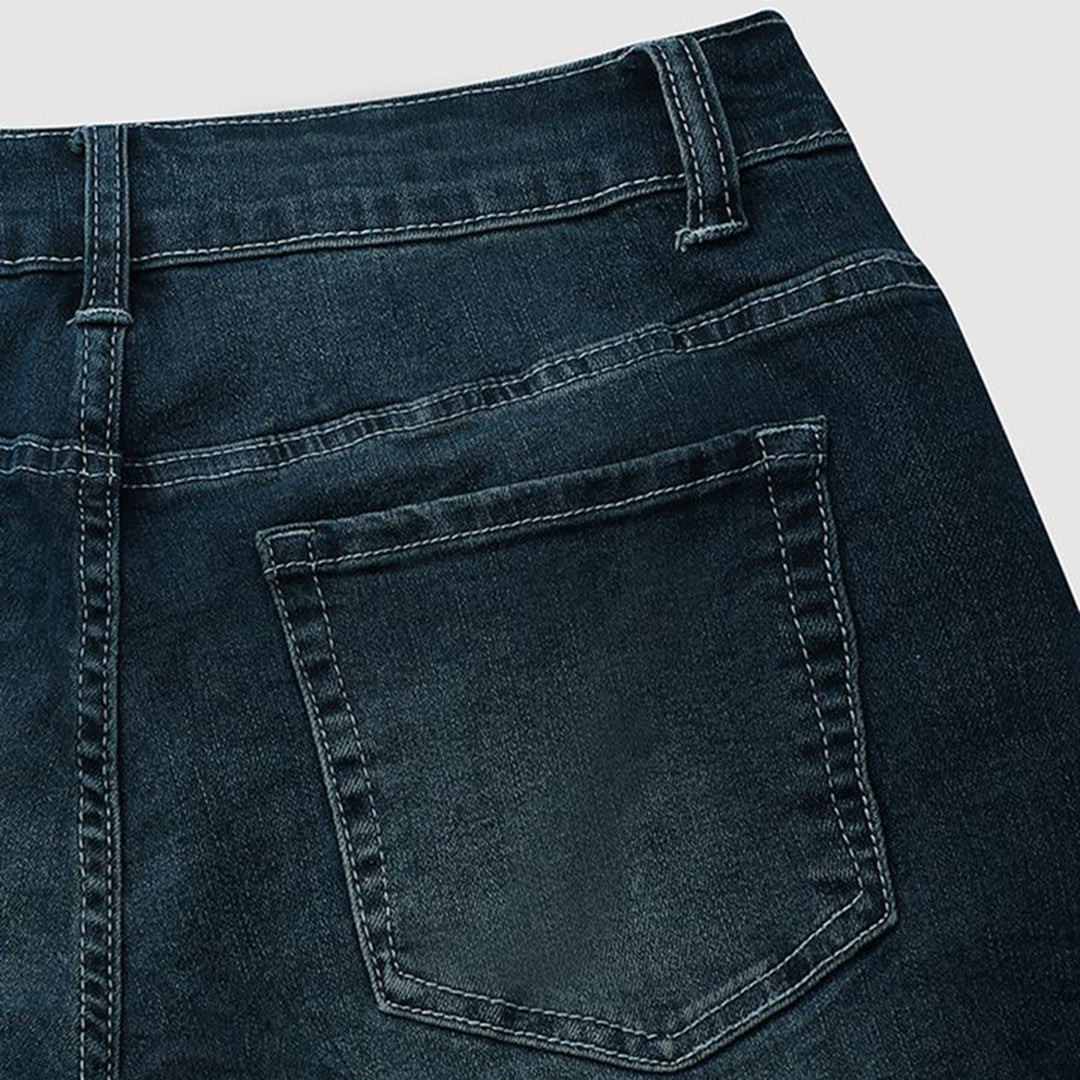 Maartje | Stijlvolle damesbroek in de kleur Blauw voor dames in stijl ideaal voor de herfst.