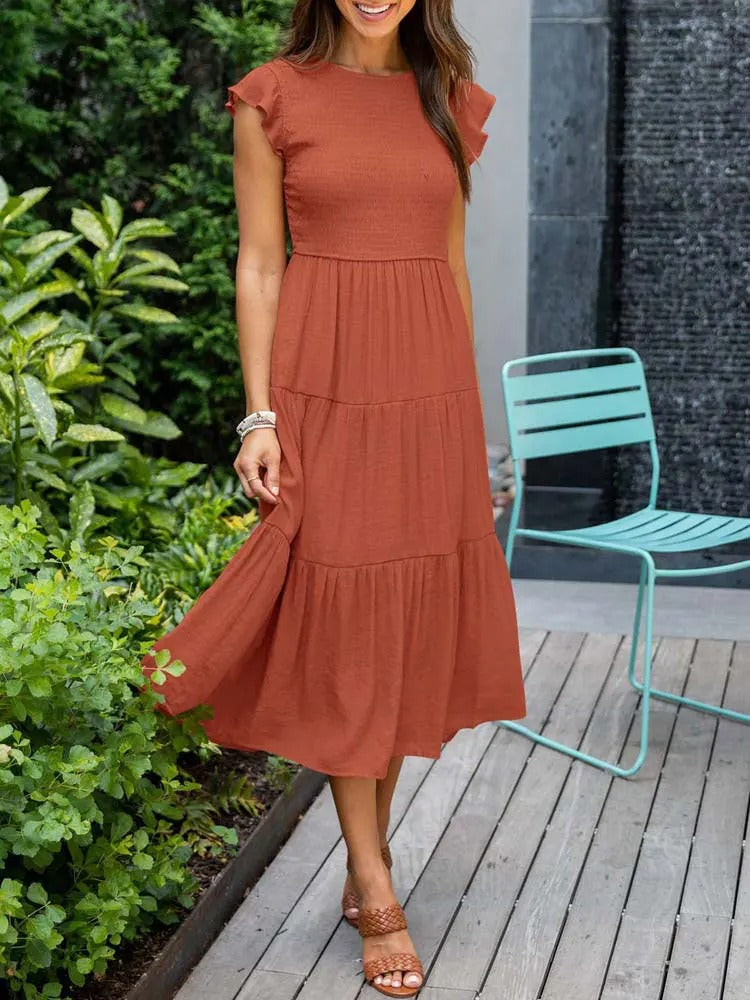 Vrouwelijke Zomerjurk met Ruches en Taille