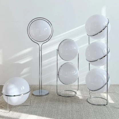 Moderne Vloerlamp met Chroomafwerking en Acrylbollen – Sfeervolle Verlichting voor Woonkamer en Slaapkamer