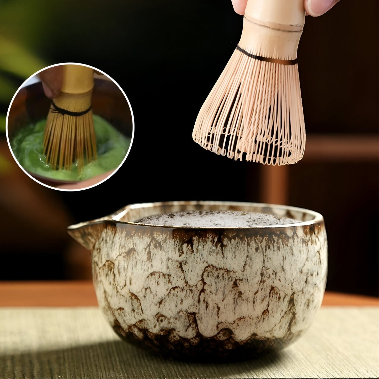 Japanse matcha theeset van keramiek met klopper, kom en accessoires voor traditionele theeceremonie