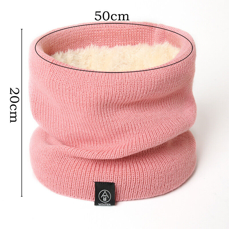 Mieke | Warme & stijlvolle nekwarmer in de kleur Zwart voor dames in Lounge stijl ideaal voor de winter