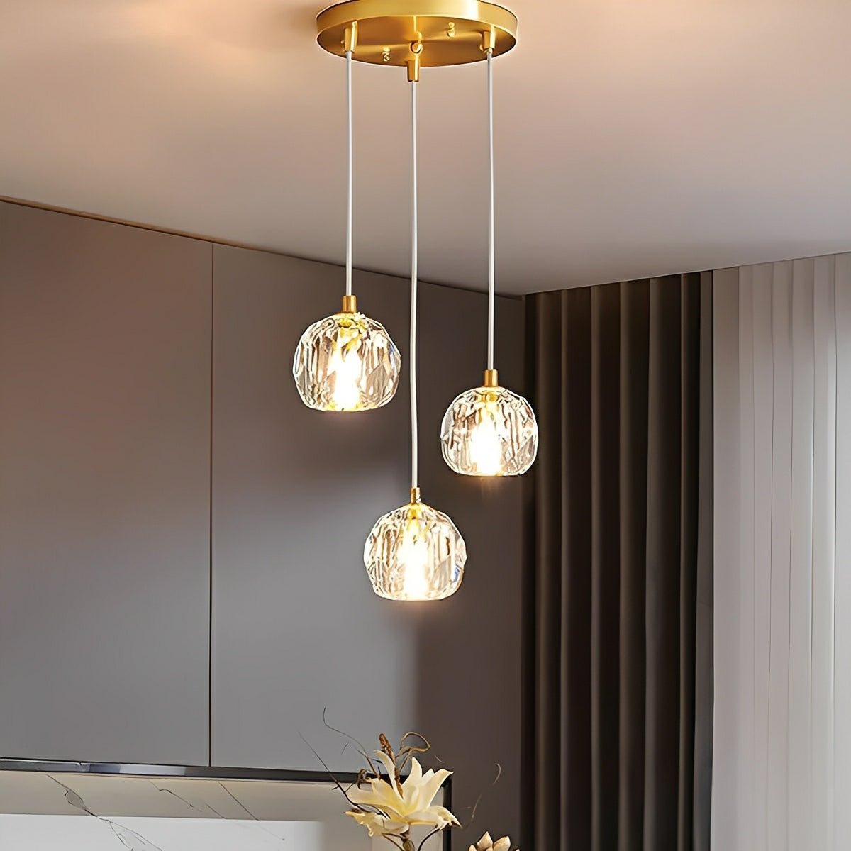 Moderne Minimalistische Luxe Messing Kristallen Hanglamp Met Verstelbare Hoogte En LED Verlichting