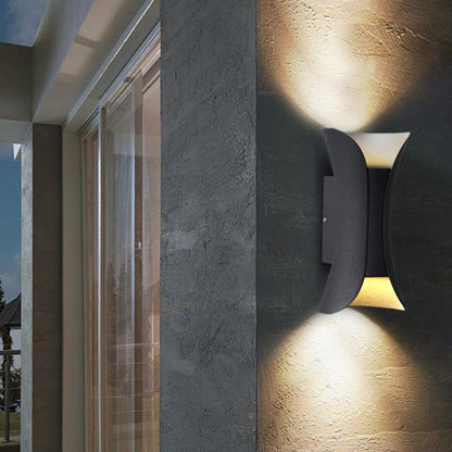 Moderne Up Down Buiten Wandlamp Met IP54 Bescherming En Aluminium Behuizing