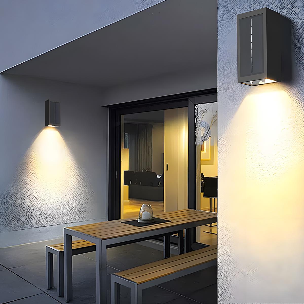 Solar Buitenlamp Up Down LED Aluminium Zwart Tuin Voordeur Veranda IP65 Wandlamp Zonne-energie Boven Onder Verlichting Modern Minimalistisch