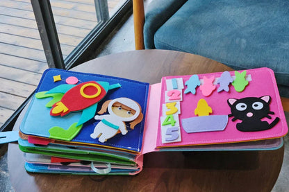Interactief Viltboek Avonturen 16 Pagina's met Afneembare Elementen | Montessori Educatief Speelgoed voor Fijnmotoriek en Fantasie 2-5 jaar