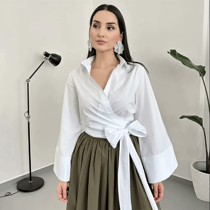 Vrouwelijke Kimono Blouse met Brede Strik en V-Neck - StudioMarella