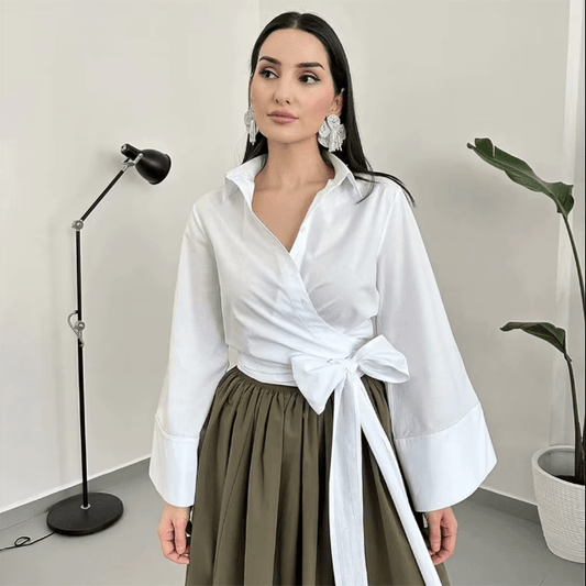 Vrouwelijke Kimono Blouse met Brede Strik en V-Neck - StudioMarella